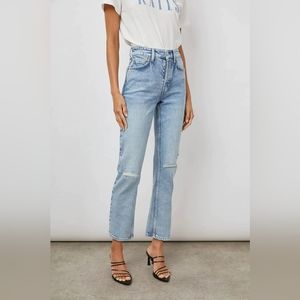 NWT Rails Culver Slim Straight Light Wash Snowbird Distress Jeans Sz 28